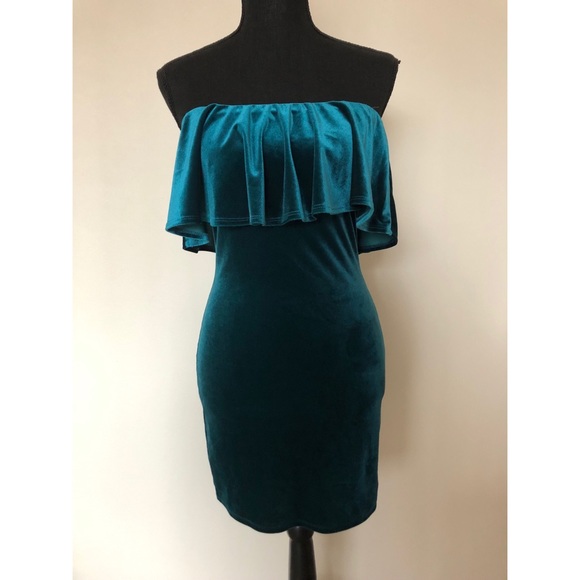 Forever 21 Dresses & Skirts - Forever 21 Velvet Dress